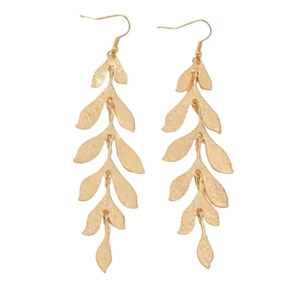 Gold leaf earrings #469